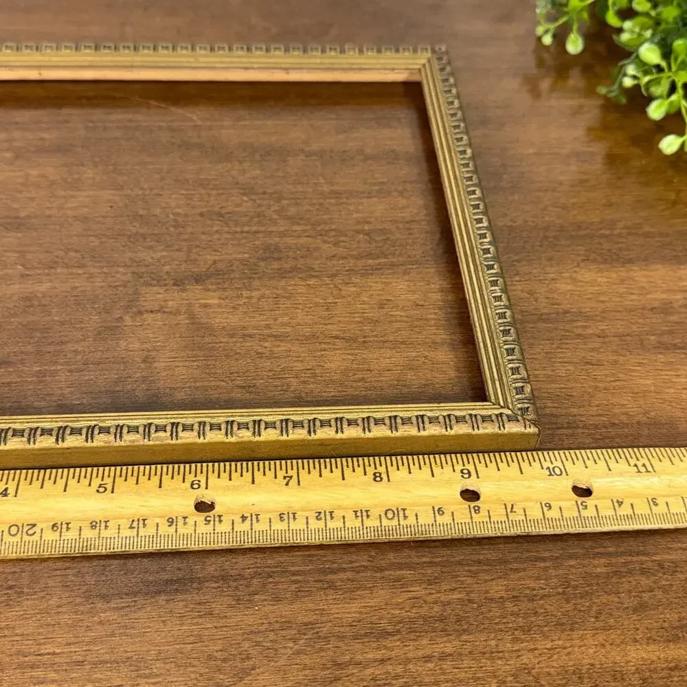 Vintage Gold Wood Picture Frame Greek Key Carved Fits 7x9 Photo Artwork Ornate